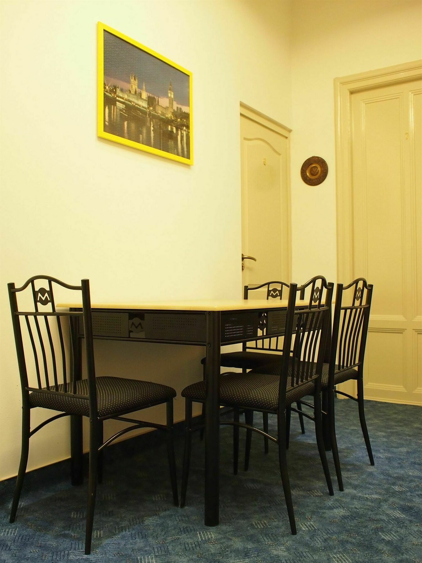 Budapest Suites ภายนอก รูปภาพ